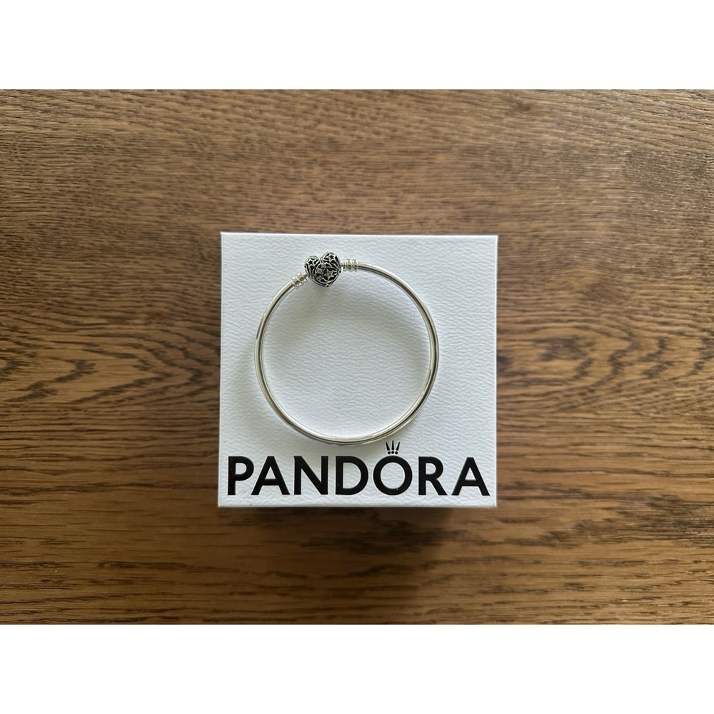 Pandora Silver Heart Clasp Bangle